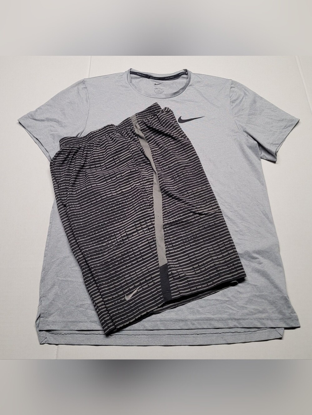 Nike Men’s Black/Gray  Performance Shorts Set